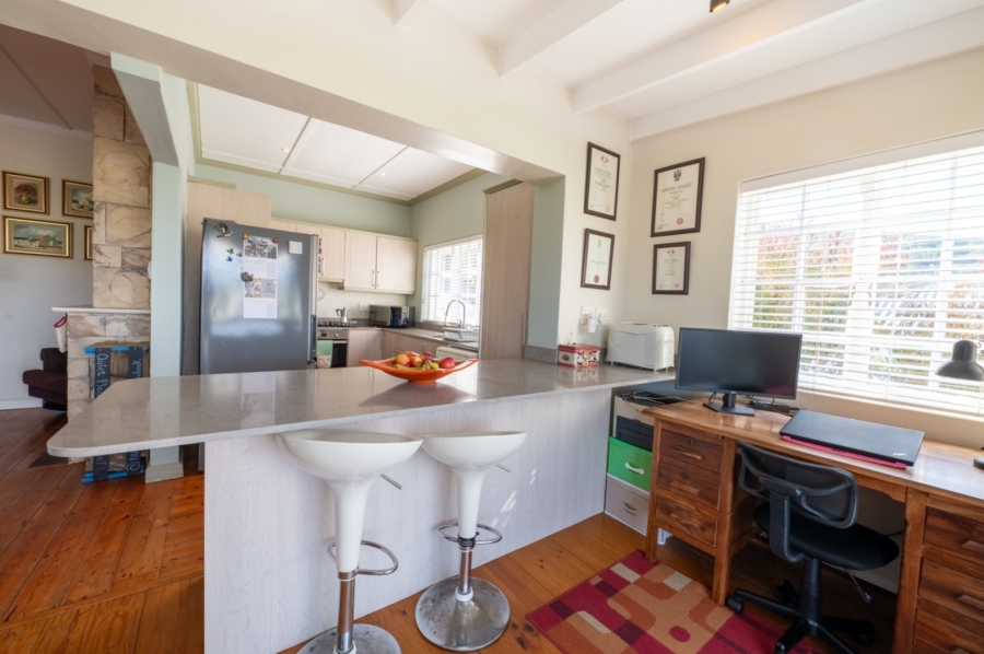 3 Bedroom Property for Sale in Knysna Central Western Cape
